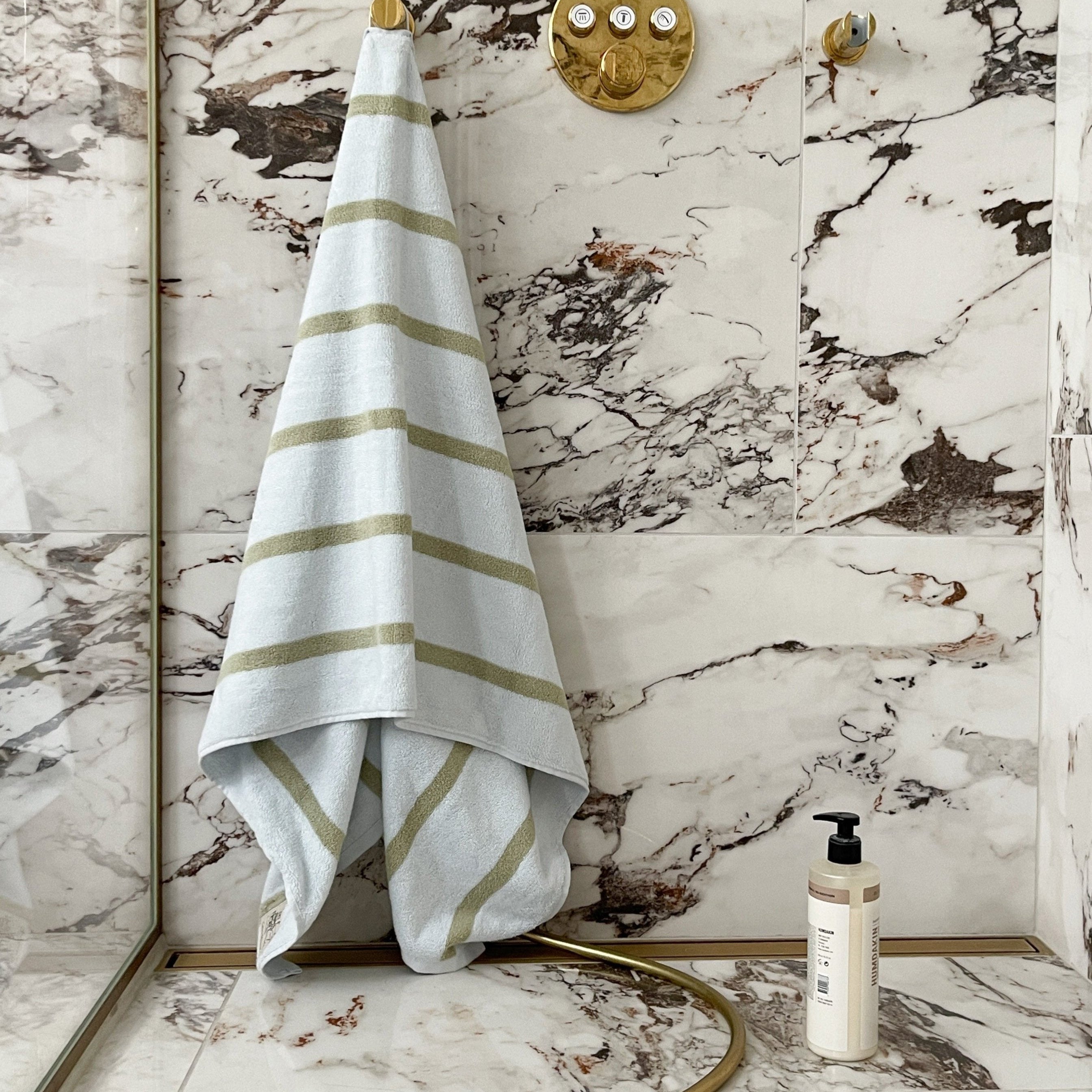 Towel in Stripe - 70x140 cm