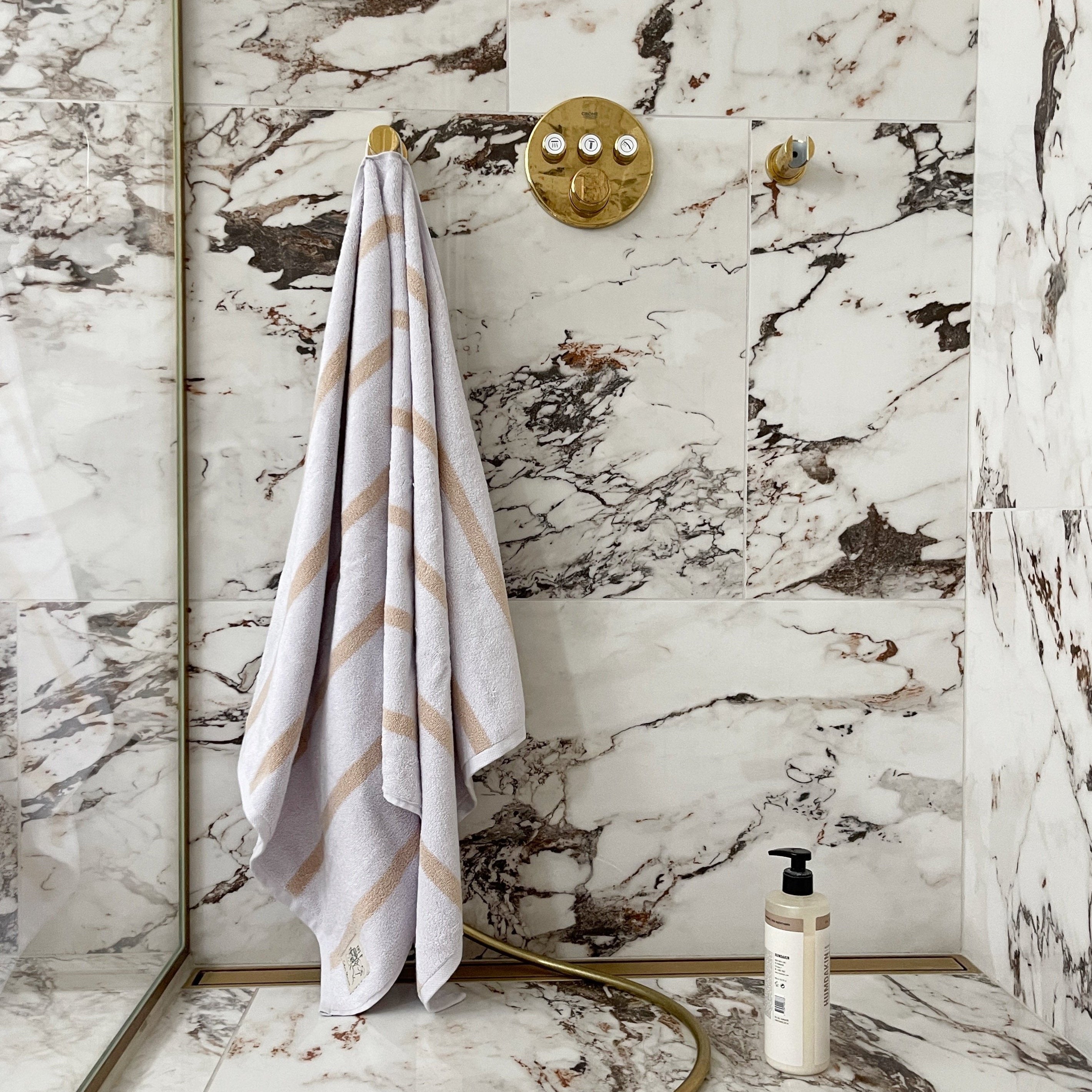Towel in Stripe - 70x140 cm