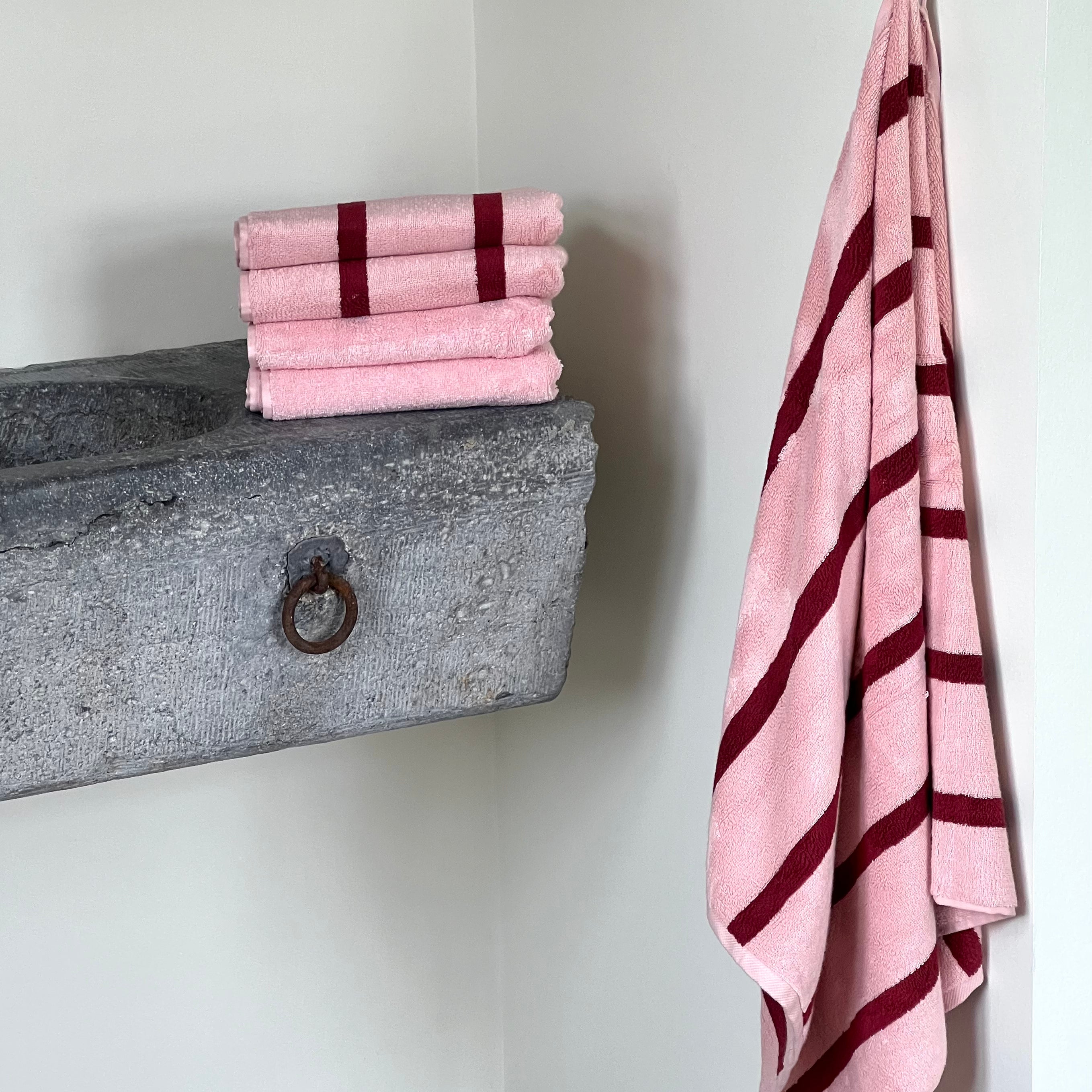 Towel in Stripe - 70x140 cm